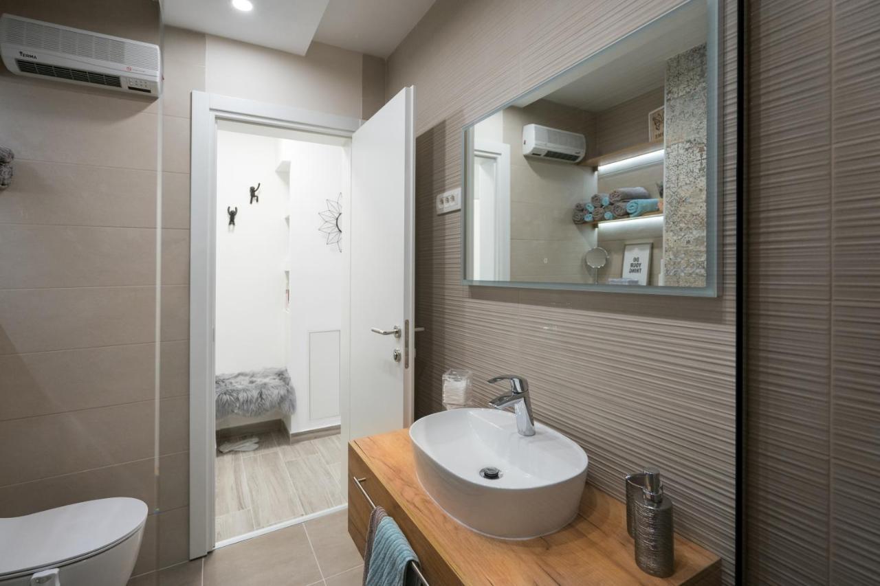 Luxflat20 Appartement Rijeka Buitenkant foto
